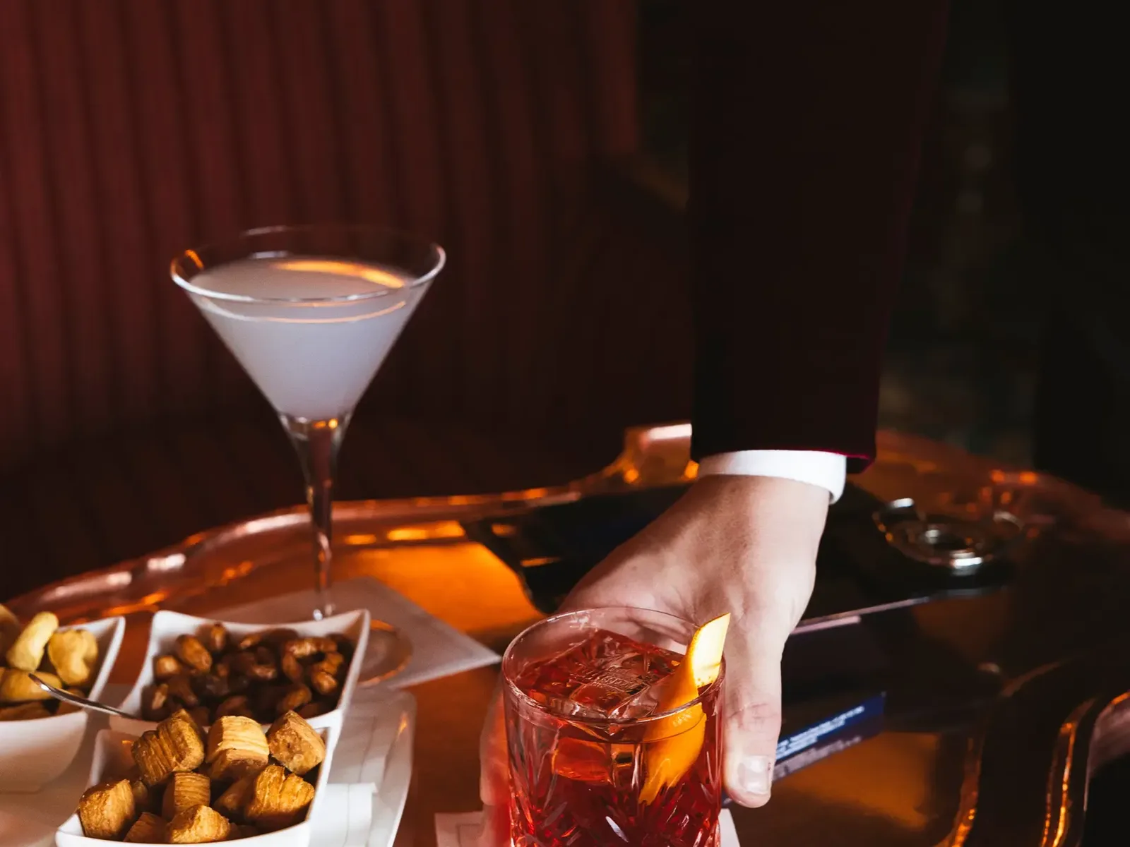 Renaissance Bar Badrutt's Palace, St. Moritz, ambience