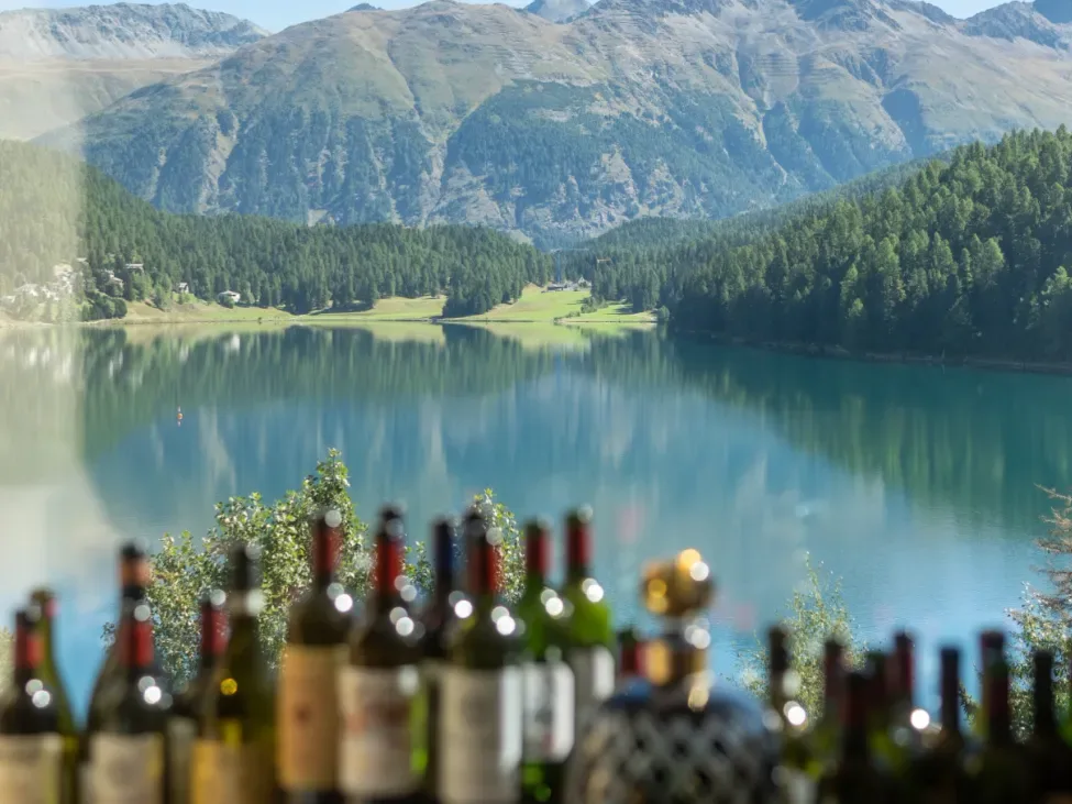 Mountainfire Steakhouse St Moritz, view of the lake