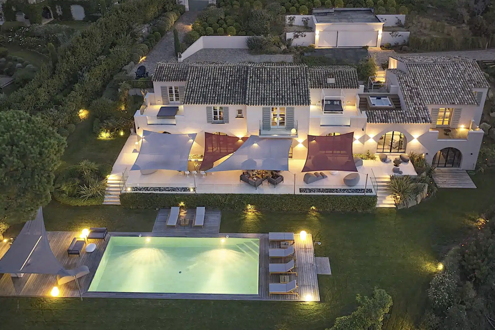 Villa di lusso a Ramatuelle con 7 suite, piscina e sauna per 14 ospiti