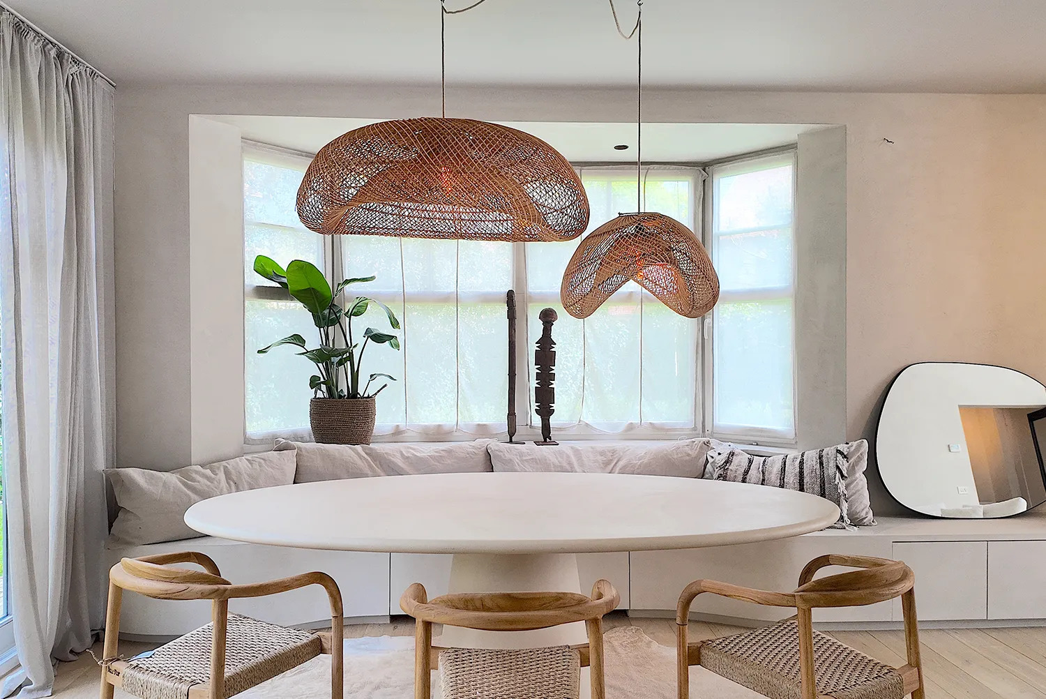 Ruhiger Wohnbereich in der renovierten Villa in Knokke