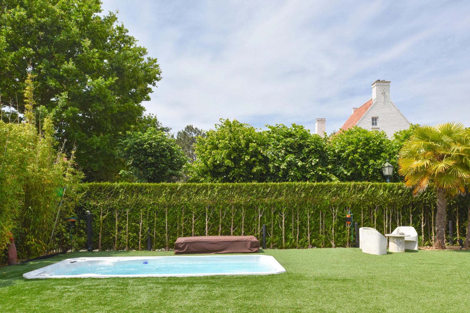 Holiday villa in Knokke sleeping 6, close to Royal Knokke Golf Club