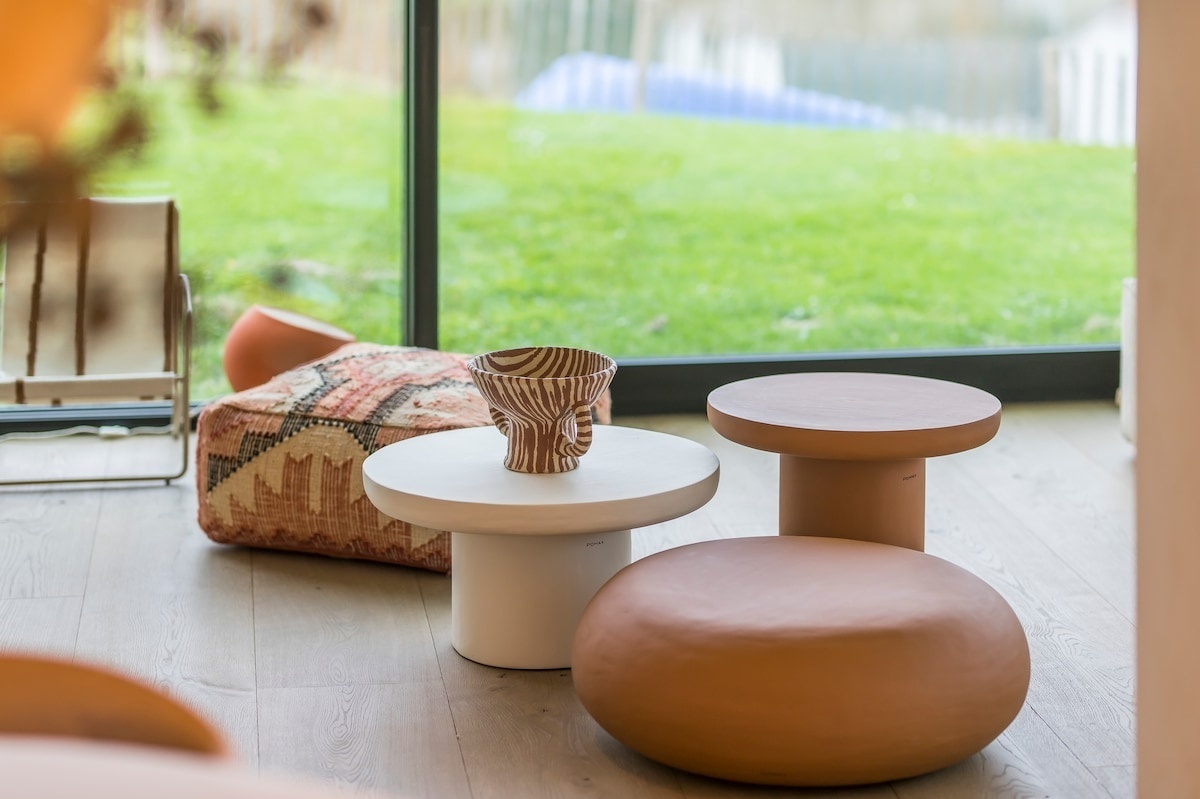 Wohnzimmer der Ferienvilla am See in Cadzand für Familien und Gruppen